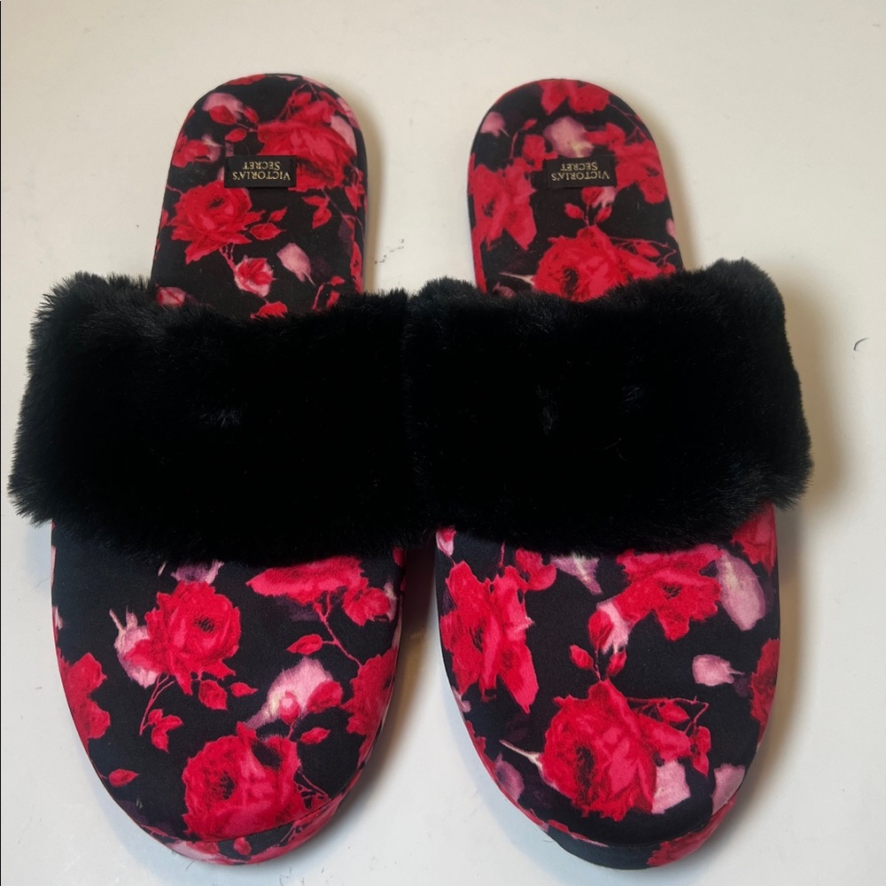 Victoria’s Secret Rose Print Pink, Red, & Black Faux Fur Accent Slippers